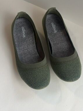 Allbirds Green Tree Breezer Flats in Calm Moss Size 7.5